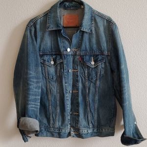 Vintage Levi's Trucker Denim Jacket (Medium)